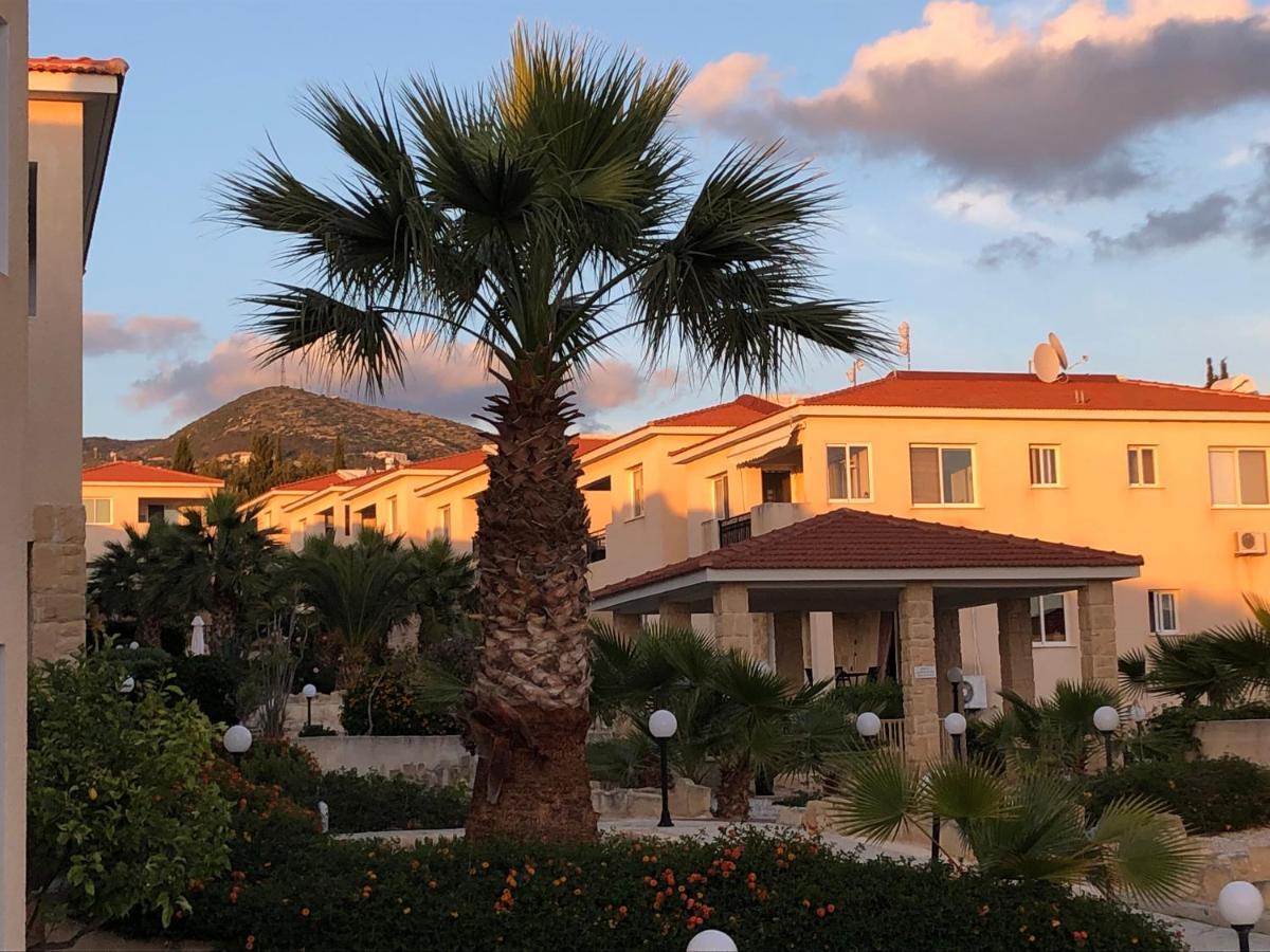 Paphos - Tala Riviera Apartmant Apartment Exterior foto
